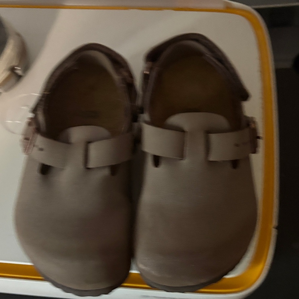 Birkenstock Kids Moccasins in Brown